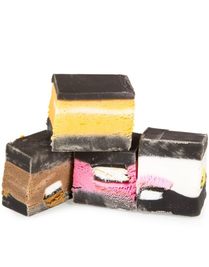2 kg Liquorice Allsorts Fudge   Fudge Factory