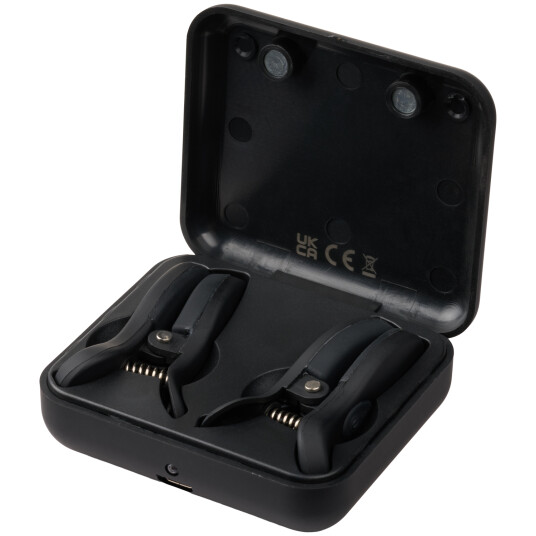 Doc Johnson Merci Vibro Grippers Vibrerende Brystklemmer - Black