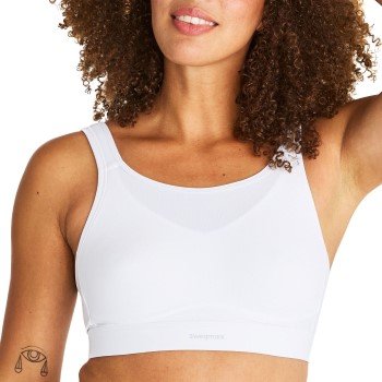 Swegmark BH Victorious Strenght Spacer Sports Bra Hvit E 80 Dame Swegmark BH Victorious Strenght Spacer Sports Bra Hvit E 80 Dame