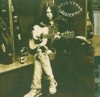 Bengans NEIL YOUNG - GREATEST HITS Bengans NEIL YOUNG - GREATEST HITS