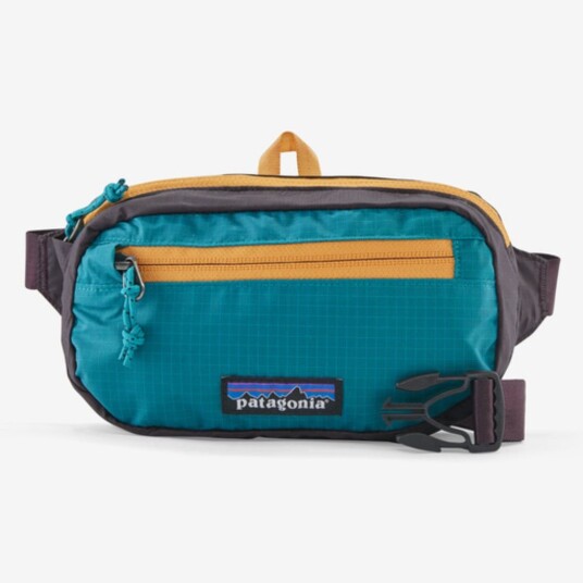Patagonia Ultralight Black Hole Mini Hip Pack, Pwko Patchwork: Obsidian Plum, ADULT Patagonia Ultralight Black Hole Mini Hip Pack, Pwko Patchwork: Obsidian Plum, ADULT