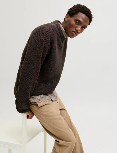 Jack & Jones Jjkaito Knit Crew Neck Bf Brown S Jack & Jones Jjkaito Knit Crew Neck Bf Brown S