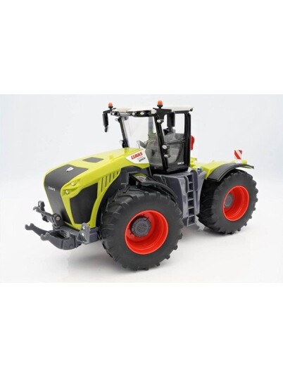 Tomy Britains CLAAS XERION 5000 TRACTOR Die-Cast Model