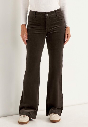 Cellbes of Sweden Smalstripet bootcut kordfløyelsbukse Cellbes of Sweden Smalstripet bootcut kordfløyelsbukse