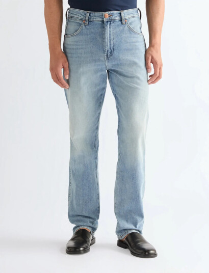 Wrangler Frontier   Blue   33 x 32