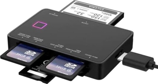 Nördic USB-A minnekortleser CF 2xSD 2xMicroSD MS xD UHS-I