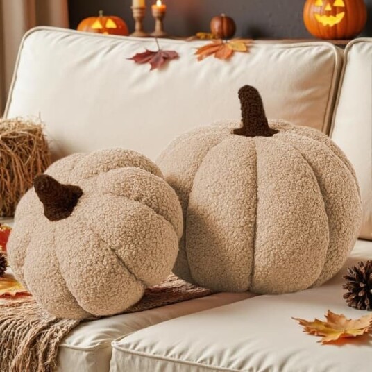 2 stk høstgresskarputer myke 3D formede puter til sofa seng soverom Thanksgiving Halloween hjemmeinnredning 32x22cm og 23x18cm