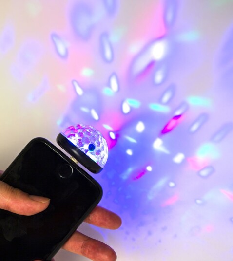 Kikkerland Disco Lys til Mobiltelefon - Svart - Lightning Kompatibel Kikkerland Disco Lys til Mobiltelefon - Svart - Lightning Kompatibel