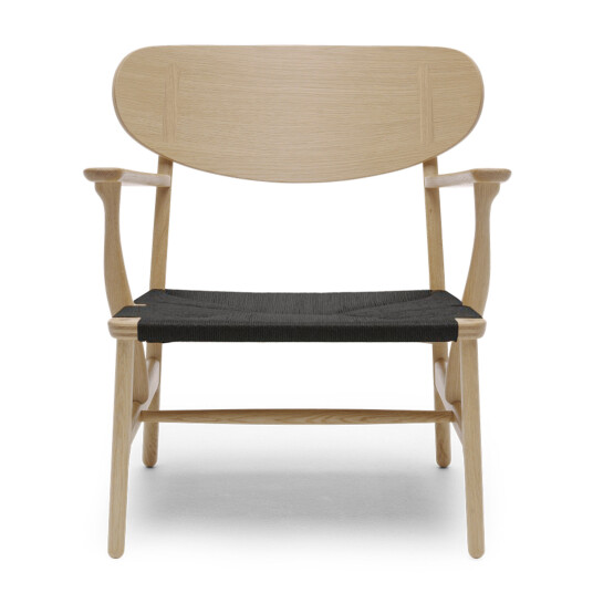 Carl Hansen & Søn CH22 Eik Såpebehandlet / Seteflett Black
