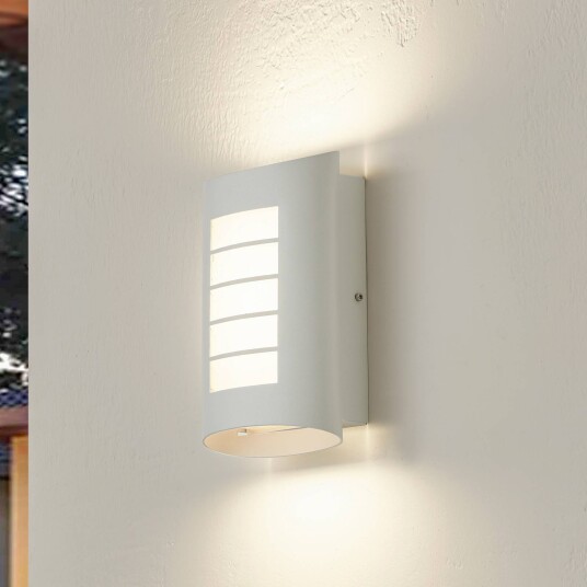 Lindby utendørs vegglampe Ismael, hvit, aluminium, høyde 26,8 cm