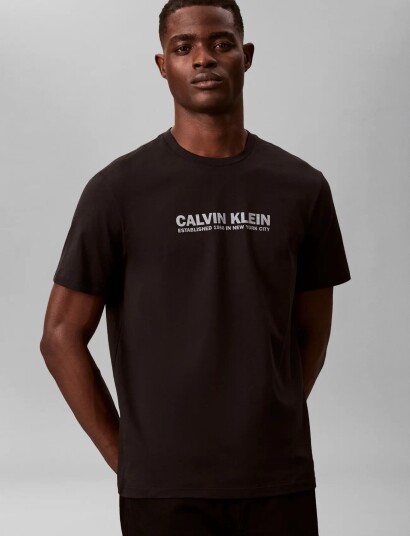 Calvin Klein Ss 30S Whsl Sp Calvin Klein Grap Black S Calvin Klein Ss 30S Whsl Sp Calvin Klein Grap Black S
