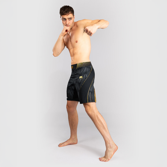 Venum UFC Zenith by Venum Fight Night Fightshorts Lang modell Svart Gull Black S