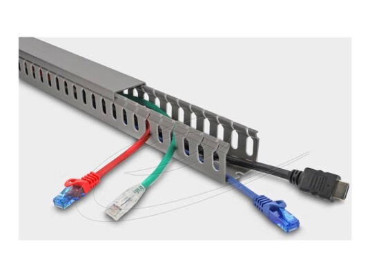Delock Kabelkanal Wiring 40 X 40 Mm Veggmonterbar Gulvmonterbar Takmonterbar Skapmonterbar 1 M Grå 22029