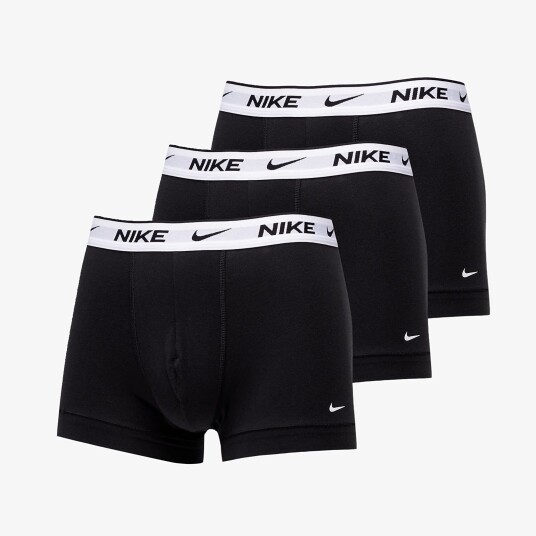 Nike Trunk 3pk Black/White Wb/White Wb/White L Underklær Nike Trunk 3pk Black/White Wb/White Wb/White L Underklær