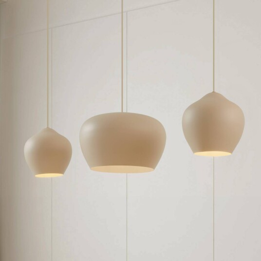 Lucande hengelampe Malisa beige 3 lyskilder metall 90 cm Lucande hengelampe Malisa beige 3 lyskilder metall 90 cm