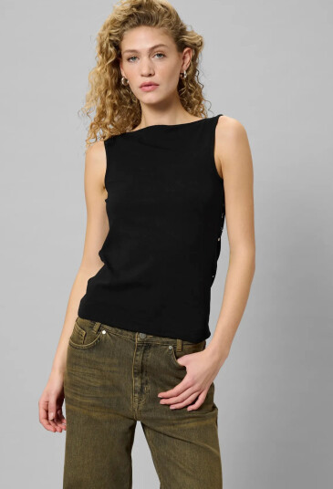 My Essential Wardrobe Mwgiggo Waterfall Top - Black - M My Essential Wardrobe Mwgiggo Waterfall Top - Black - M