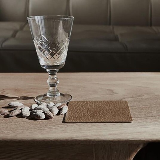 Lind DNA  Square Nupo glassbrikke 10x10 cm natur