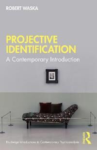 Projective Identification Av Robert Waska