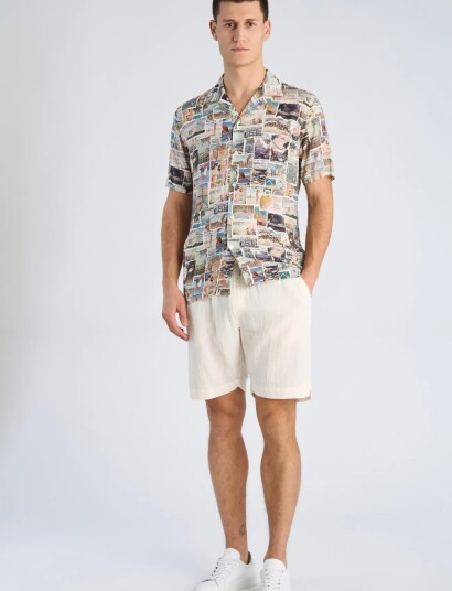 Lindbergh Aop Vintage Viscose Shirt S/S CreaM Lindbergh Aop Vintage Viscose Shirt S/S CreaM