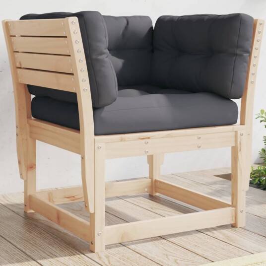 Hagesofa med armlener og puter heltre furu 844694