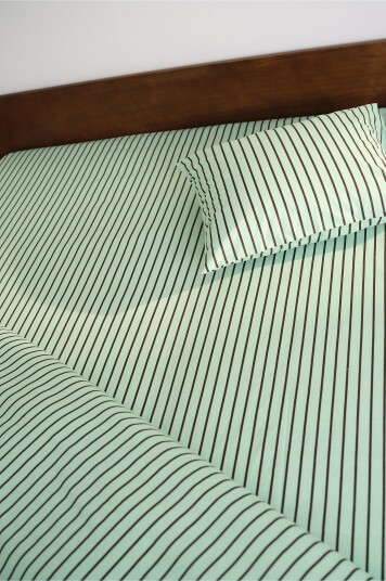 Jotex    Stretchlaken Økologisk Mint/mørkebrun   SIMA    Kjøp Dra på laken hos Jotex