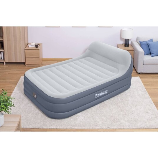 Bestway Luftmadrass med innebygd pumpe 226x152x84 cm Bestway Luftmadrass med innebygd pumpe 226x152x84 cm