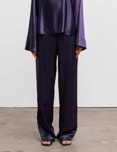 Ahlvar Gallery Ayla Satin Trousers - Purple - XS Ahlvar Gallery Ayla Satin Trousers - Purple - XS