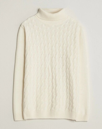 Oscar Jacobson Seppo Cable Knitted Rollneck White