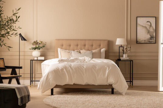Knappet gavl Nayaka 140 Beige