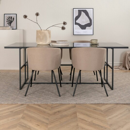 Venture Home Leif Spisegruppe 200 cm Rektangulær med 4 Berit Stoler Beige
