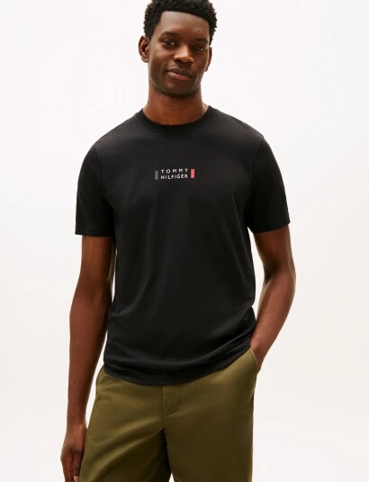 Tommy Hilfiger Brand Love Small Center Tee Black XS Tommy Hilfiger Brand Love Small Center Tee Black XS