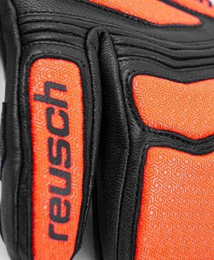 Reusch Worldcup Warrior Lobsterblack/fluo red 8 Reusch Worldcup Warrior Lobsterblack/fluo red 8