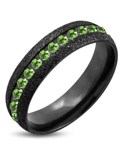 5 mm Svart Glitrende Stålring Fattet med Grønne CZ Stener Strl 62 x 19,75 mm