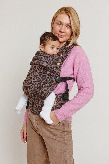 Bizzi Growin Nomad Air Baby Carrier Brown Bizzi Growin Nomad Air Baby Carrier Brown