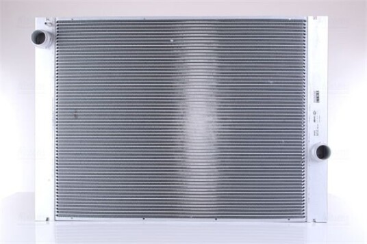Radiator NISSENS 60848