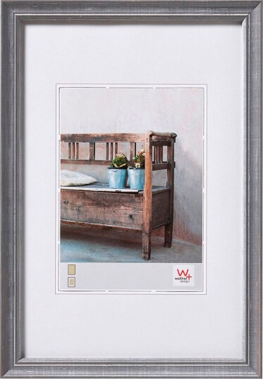 Walther Bench fotoramme med passepartout 20x30cm grå tre Walther Bench fotoramme med passepartout 20x30cm grå tre