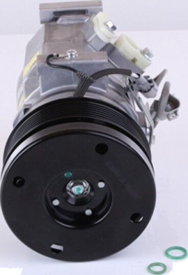 AC kompressor NISSENS 890870