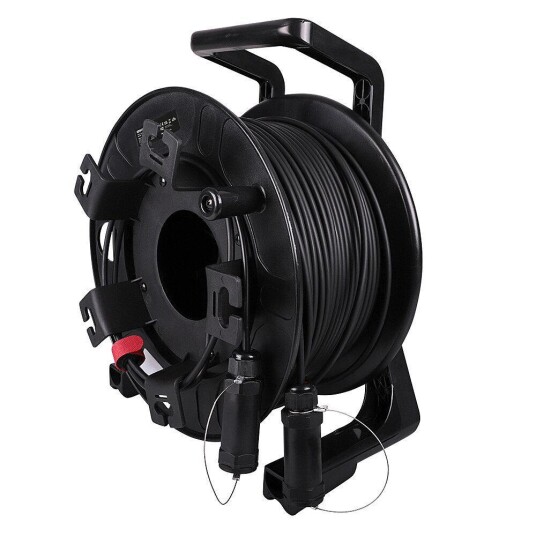 Lindy Armert Fiberoptisk Kabel 70m