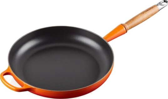 Le Creuset Signature stekepanne med trehåndtak 28 cm Le Creuset Signature stekepanne med trehåndtak 28 cm