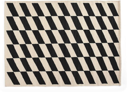 HAY Shift Kelim gulvteppe 140x200 cm Black