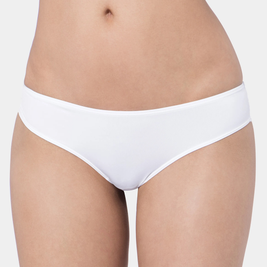 Triumph Truser Lovely Micro Brazilian Thong Hvit Large Dame Triumph Truser Lovely Micro Brazilian Thong Hvit Large Dame