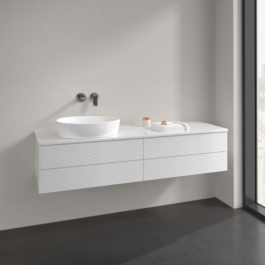 Villeroy & Boch Antao Servantskap med 4 skuffer 160x50x36 cm u/lys Hvit Høyglans Villeroy & Boch Antao Servantskap med 4 skuffer 160x50x36 cm u/lys Hvit Høyglans