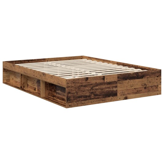 Sengestamme med hodegjerde Gammelt tre 150 x 200 cm Massiv furu Sengestamme med hodegjerde Gammelt tre 150 x 200 cm Massiv furu