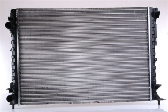 Radiator NISSENS 63843A
