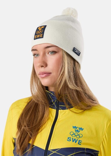 Swedemount Pom Race Hat OS26 Swedemount Pom Race Hat OS26