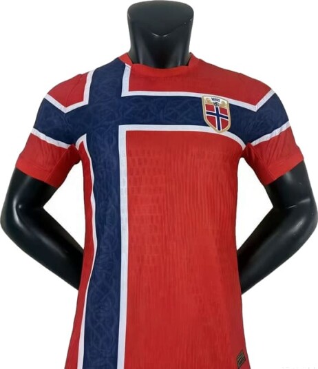 26 27 Norge Aero fit Landslag Hjemme Spillervariant Fotballdrakt Kun T skjorte M 26 27 Norge Aero fit Landslag Hjemme Spillervariant Fotballdrakt Kun T skjorte M
