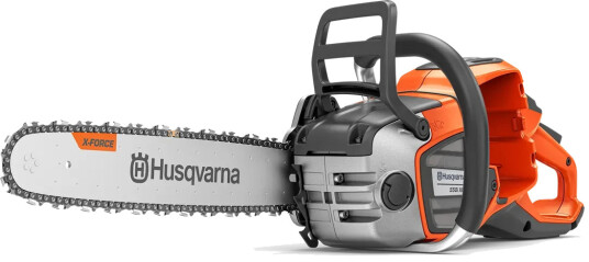 Husqvarna 550i XP® Chainsaw Husqvarna 550i XP® Chainsaw