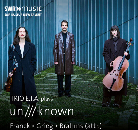Trio E.T.A. Plays Un /// known CD