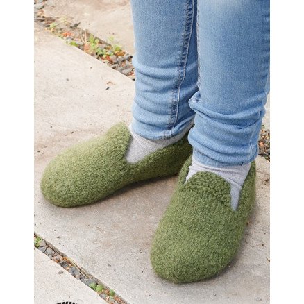 Mossy Dance by DROPS Design Toftede tøfler Strikkeoppskrift str 26 43