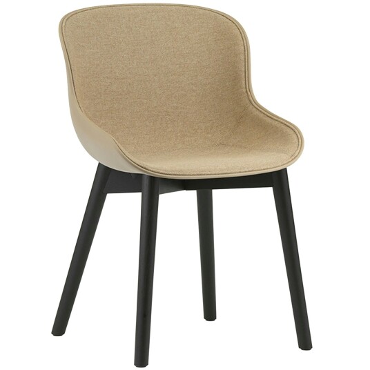 Normann Copenhagen Hyg Stol Polstret Front Sand / Svart Eik